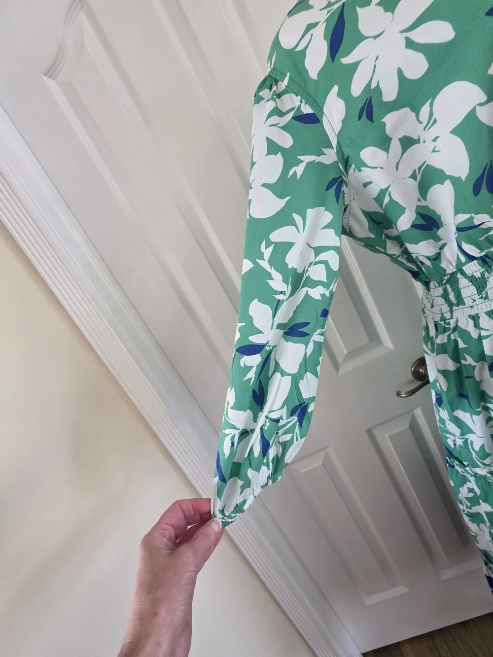 Southern Tide Green and Blue Floral Dress - Picture 9 of 13